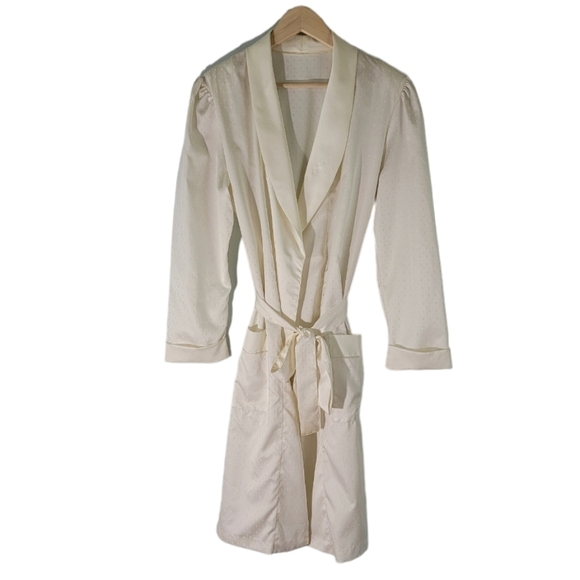 VICTORIA SECRET Vintage Union Women's Sateen Nighty Robe Ivory Sz M Tie Waist - Picture 1 of 12